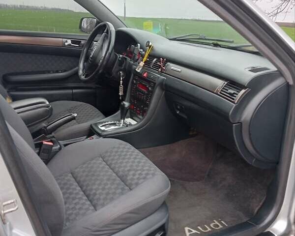 Серый Ауди А6, объемом двигателя 2.5 л и пробегом 320 тыс. км за 3500 $, фото 6 на Automoto.ua