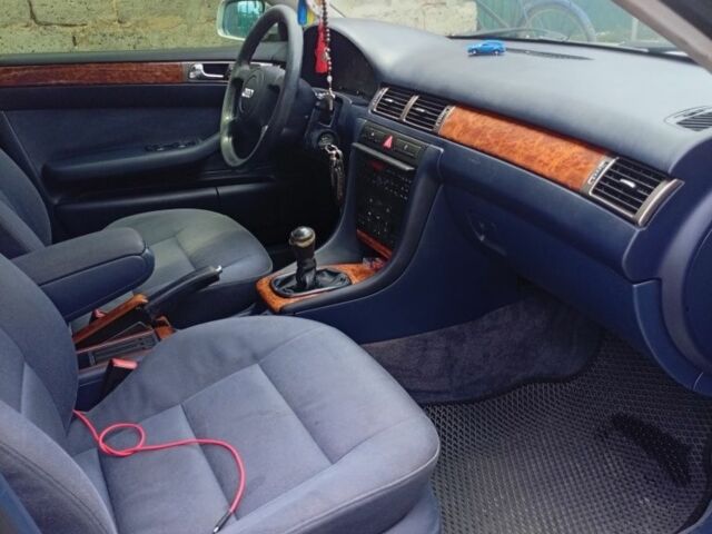 Сірий Ауді А6, об'ємом двигуна 2 л та пробігом 348 тис. км за 2100 $, фото 4 на Automoto.ua