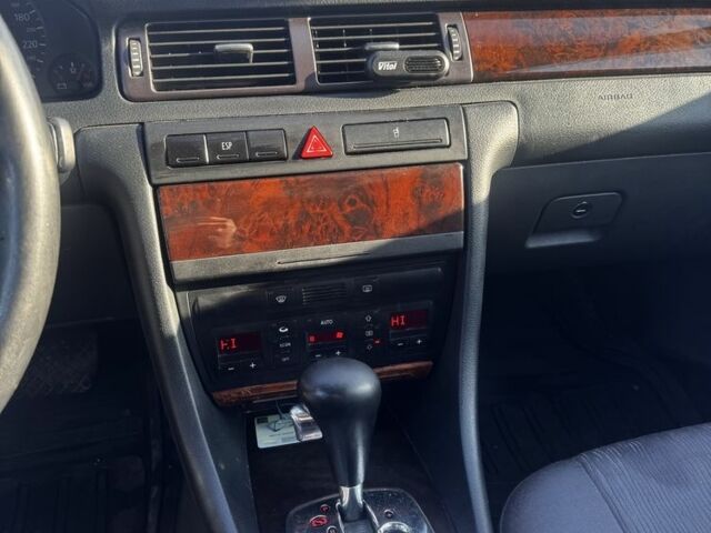 Серый Ауди А6, объемом двигателя 2.5 л и пробегом 220 тыс. км за 3850 $, фото 9 на Automoto.ua