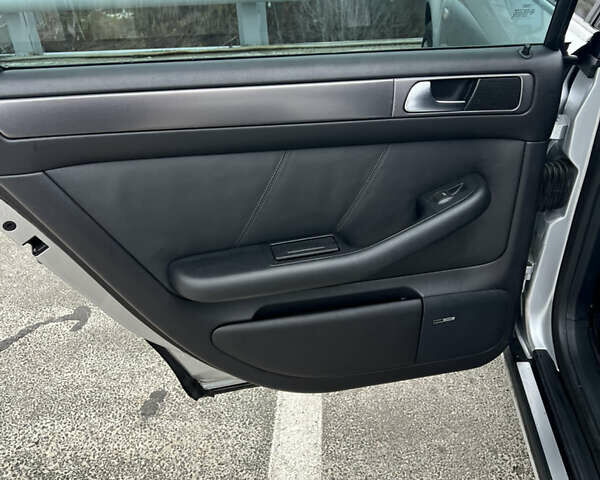 Сірий Ауді А6, об'ємом двигуна 2.5 л та пробігом 322 тис. км за 6200 $, фото 16 на Automoto.ua