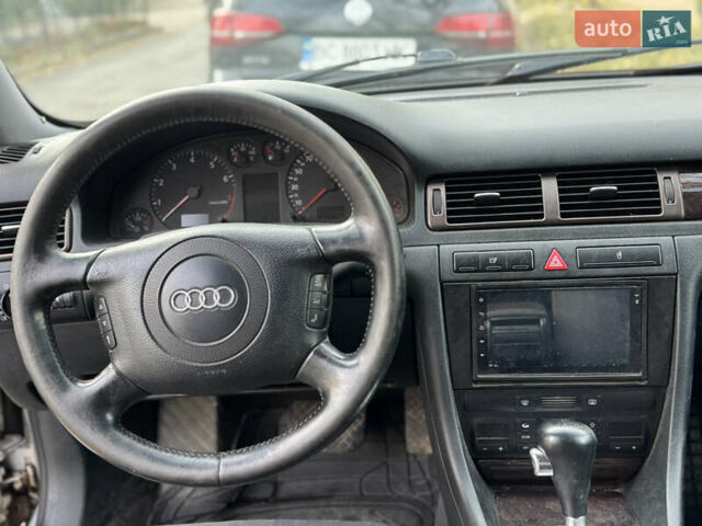 Серый Ауди А6, объемом двигателя 2.4 л и пробегом 347 тыс. км за 1400 $, фото 4 на Automoto.ua