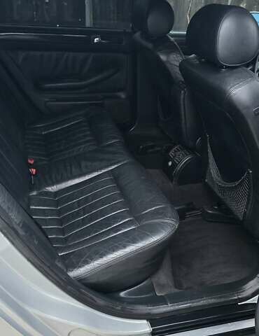 Серый Ауди А6, объемом двигателя 2.5 л и пробегом 320 тыс. км за 2500 $, фото 12 на Automoto.ua