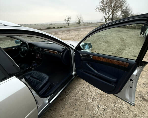 Серый Ауди А6, объемом двигателя 2.5 л и пробегом 208 тыс. км за 5350 $, фото 16 на Automoto.ua