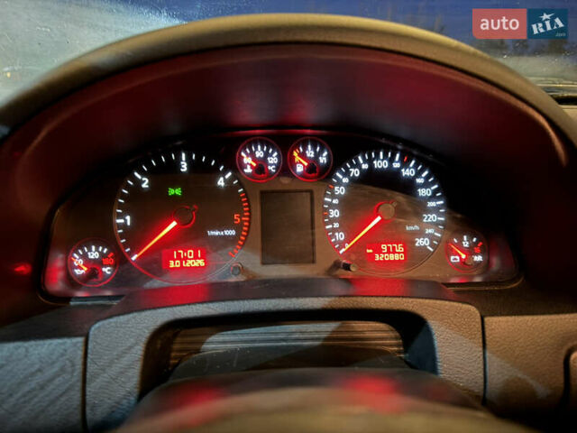 Серый Ауди А6, объемом двигателя 2.5 л и пробегом 321 тыс. км за 3800 $, фото 7 на Automoto.ua