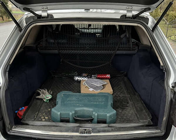 Серый Ауди А6, объемом двигателя 2.5 л и пробегом 327 тыс. км за 4500 $, фото 17 на Automoto.ua