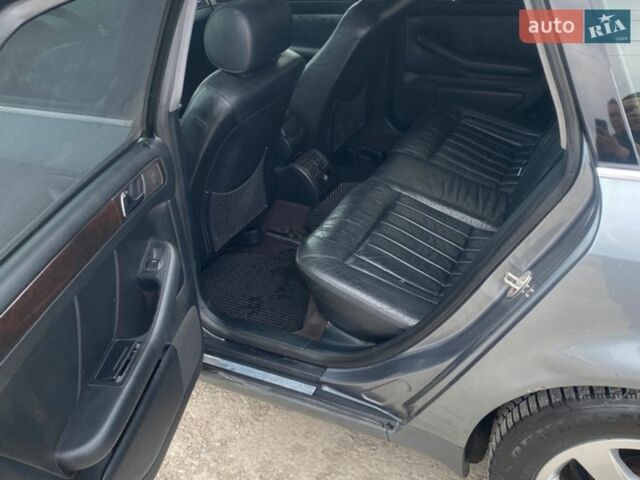 Серый Ауди А6, объемом двигателя 2.5 л и пробегом 306 тыс. км за 4200 $, фото 4 на Automoto.ua