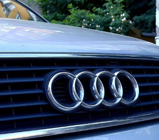 Серый Ауди А6, объемом двигателя 2.5 л и пробегом 185 тыс. км за 3400 $, фото 5 на Automoto.ua