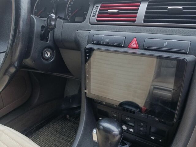 Серый Ауди А6, объемом двигателя 2.5 л и пробегом 300 тыс. км за 5100 $, фото 7 на Automoto.ua