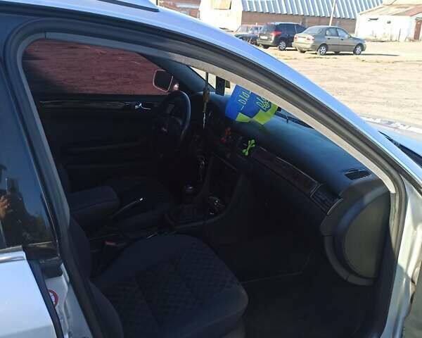 Сірий Ауді А6, об'ємом двигуна 2.5 л та пробігом 360 тис. км за 4600 $, фото 5 на Automoto.ua