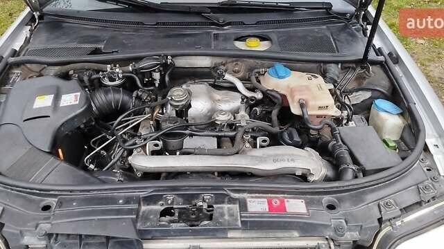 Сірий Ауді А6, об'ємом двигуна 2.5 л та пробігом 257 тис. км за 5200 $, фото 14 на Automoto.ua