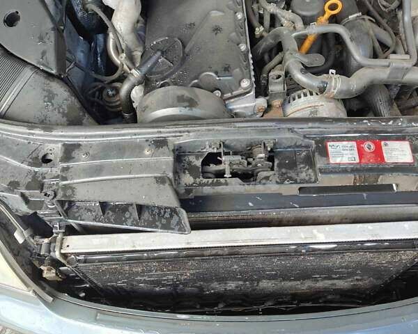 Сірий Ауді А6, об'ємом двигуна 1.9 л та пробігом 250 тис. км за 4800 $, фото 7 на Automoto.ua