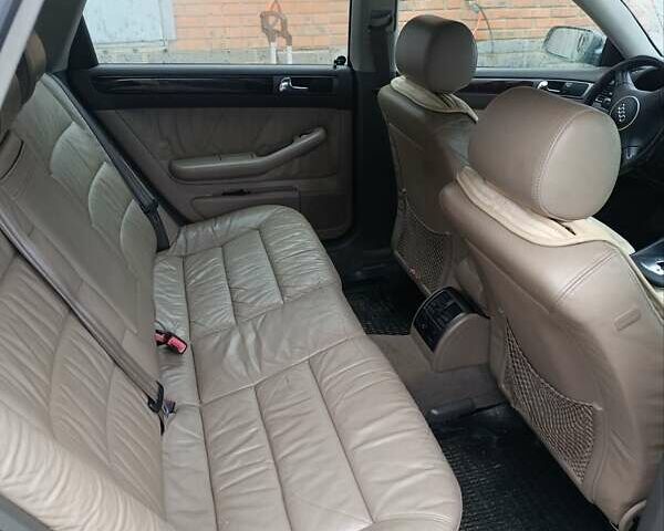 Серый Ауди А6, объемом двигателя 2.5 л и пробегом 300 тыс. км за 5100 $, фото 3 на Automoto.ua