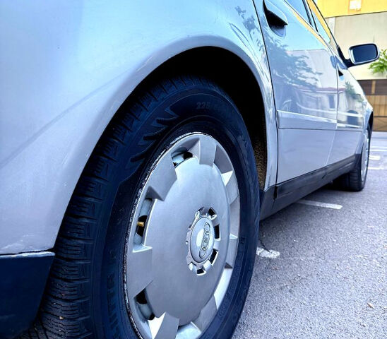 Серый Ауди А6, объемом двигателя 2.5 л и пробегом 185 тыс. км за 3400 $, фото 4 на Automoto.ua