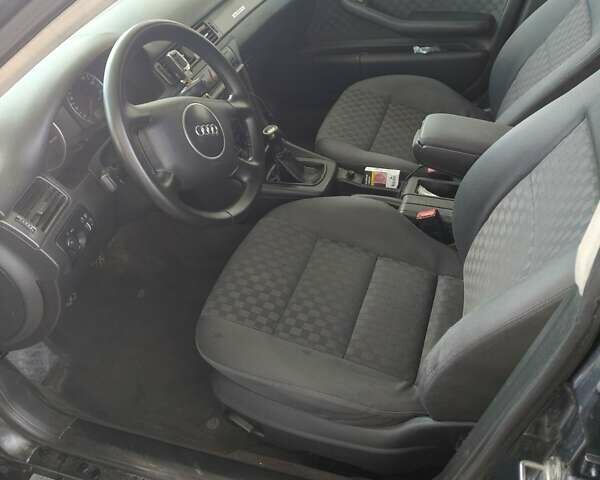 Сірий Ауді А6, об'ємом двигуна 1.9 л та пробігом 250 тис. км за 4800 $, фото 4 на Automoto.ua