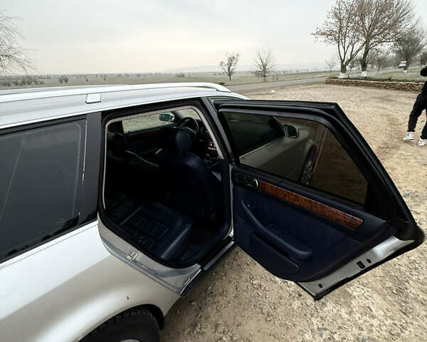 Серый Ауди А6, объемом двигателя 2.5 л и пробегом 208 тыс. км за 5350 $, фото 15 на Automoto.ua