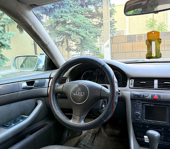 Серый Ауди А6, объемом двигателя 2.5 л и пробегом 185 тыс. км за 3400 $, фото 6 на Automoto.ua