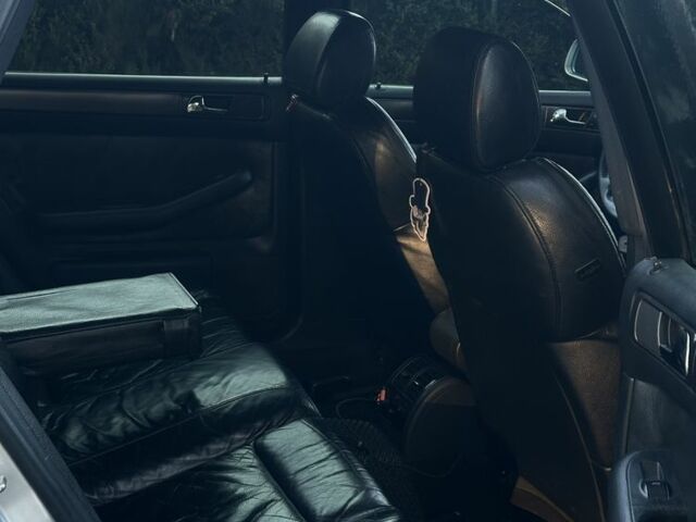 Сірий Ауді А6, об'ємом двигуна 2.5 л та пробігом 353 тис. км за 4250 $, фото 7 на Automoto.ua