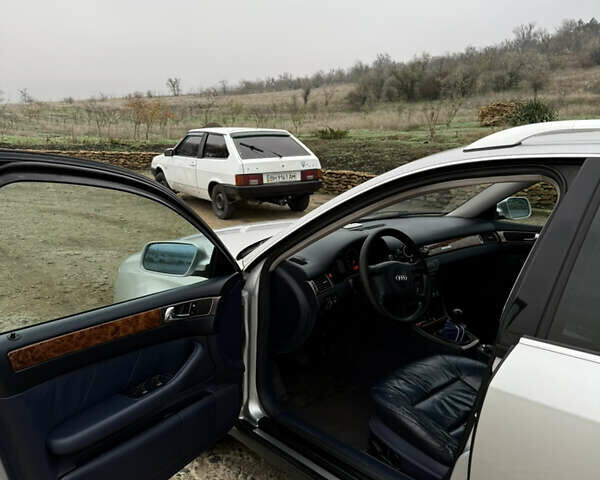 Серый Ауди А6, объемом двигателя 2.5 л и пробегом 208 тыс. км за 5350 $, фото 6 на Automoto.ua