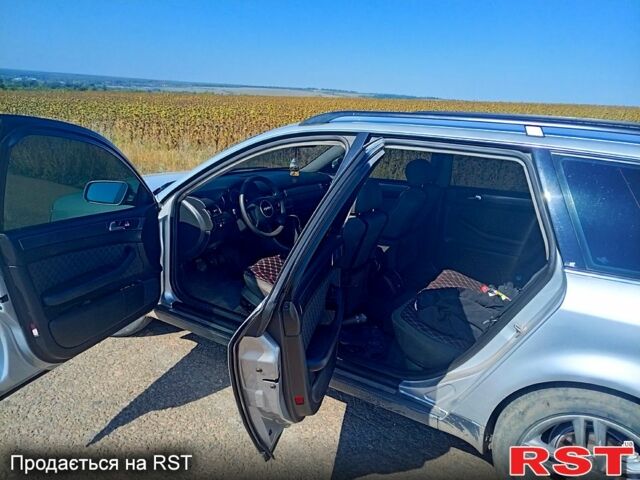 Серый Ауди А6, объемом двигателя 2.5 л и пробегом 372 тыс. км за 5800 $, фото 2 на Automoto.ua