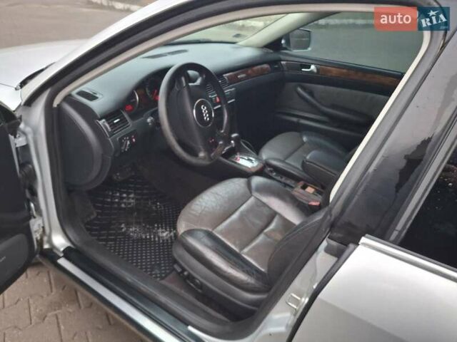 Серый Ауди А6, объемом двигателя 2.5 л и пробегом 300 тыс. км за 5850 $, фото 16 на Automoto.ua
