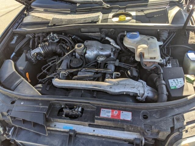 Сірий Ауді А6, об'ємом двигуна 2.5 л та пробігом 309 тис. км за 4200 $, фото 3 на Automoto.ua