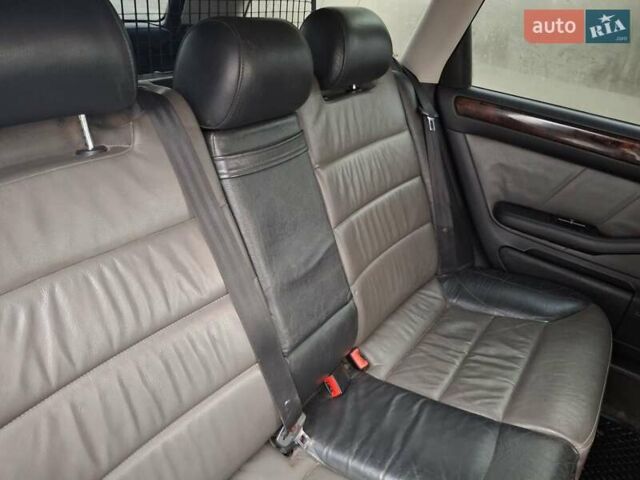 Серый Ауди А6, объемом двигателя 2.5 л и пробегом 300 тыс. км за 5850 $, фото 7 на Automoto.ua