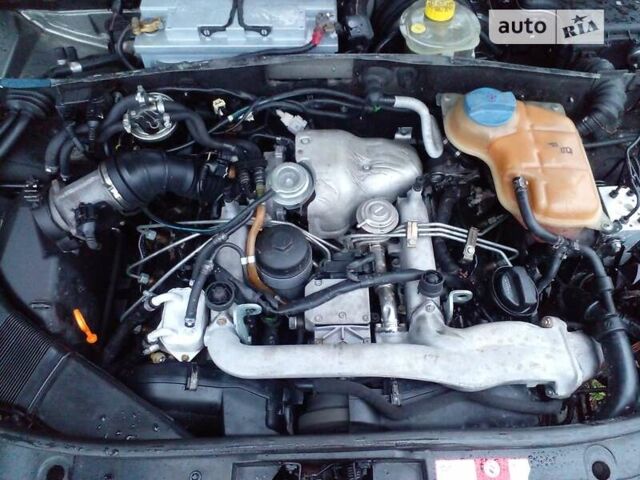 Сірий Ауді А6, об'ємом двигуна 2.5 л та пробігом 290 тис. км за 5500 $, фото 5 на Automoto.ua