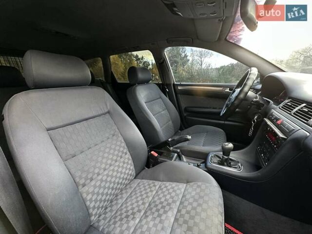Ауди А6 2002 в Ковель на Automoto.ua Серый Ауди А6, объемом двигателя 2.5 л и пробегом 300 тыс. км за 3850 $, фото 7 на Automoto.ua