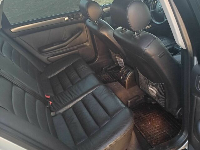 Сірий Ауді А6, об'ємом двигуна 2.7 л та пробігом 370 тис. км за 3700 $, фото 8 на Automoto.ua