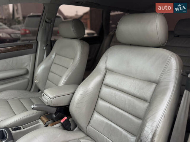 Серый Ауди А6, объемом двигателя 2.5 л и пробегом 330 тыс. км за 3950 $, фото 13 на Automoto.ua