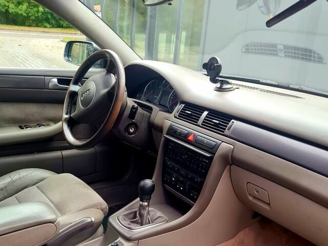 Серый Ауди А6, объемом двигателя 2.5 л и пробегом 300 тыс. км за 4200 $, фото 2 на Automoto.ua