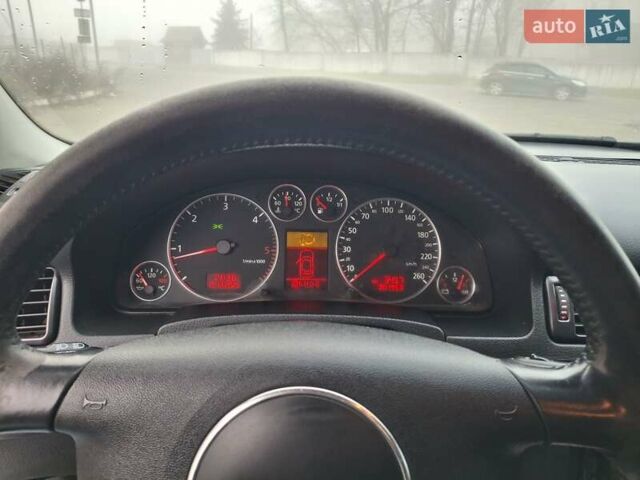 Серый Ауди А6, объемом двигателя 2.5 л и пробегом 300 тыс. км за 5850 $, фото 17 на Automoto.ua