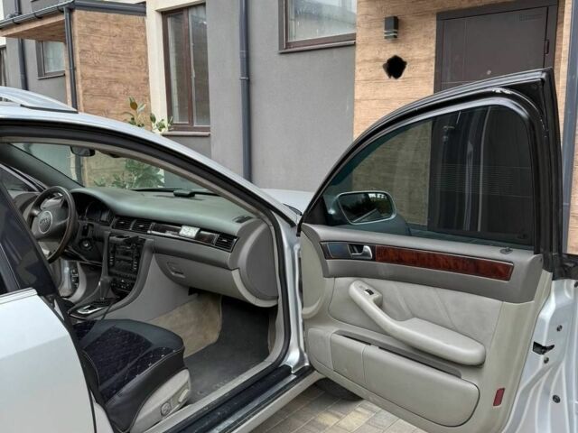 Серый Ауди А6, объемом двигателя 2.5 л и пробегом 500 тыс. км за 3300 $, фото 4 на Automoto.ua