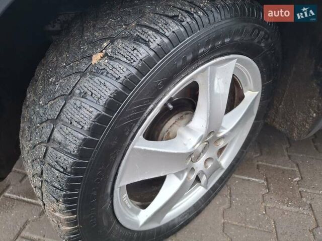 Серый Ауди А6, объемом двигателя 2.5 л и пробегом 300 тыс. км за 5850 $, фото 24 на Automoto.ua