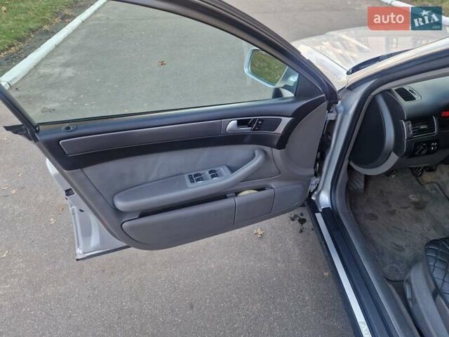 Серый Ауди А6, объемом двигателя 2.5 л и пробегом 278 тыс. км за 4700 $, фото 15 на Automoto.ua