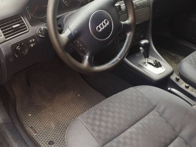 Серый Ауди А6, объемом двигателя 2.5 л и пробегом 280 тыс. км за 3000 $, фото 2 на Automoto.ua