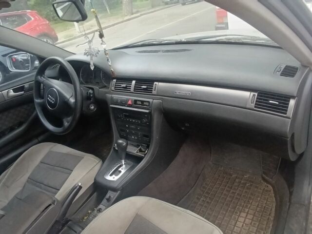 Сірий Ауді А6, об'ємом двигуна 2.5 л та пробігом 350 тис. км за 4200 $, фото 19 на Automoto.ua