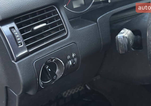 Серый Ауди А6, объемом двигателя 2.5 л и пробегом 309 тыс. км за 5500 $, фото 14 на Automoto.ua