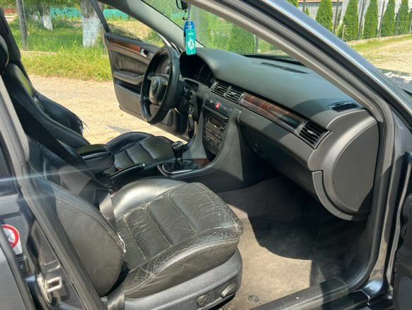 Серый Ауди А6, объемом двигателя 2.5 л и пробегом 3 тыс. км за 2200 $, фото 6 на Automoto.ua
