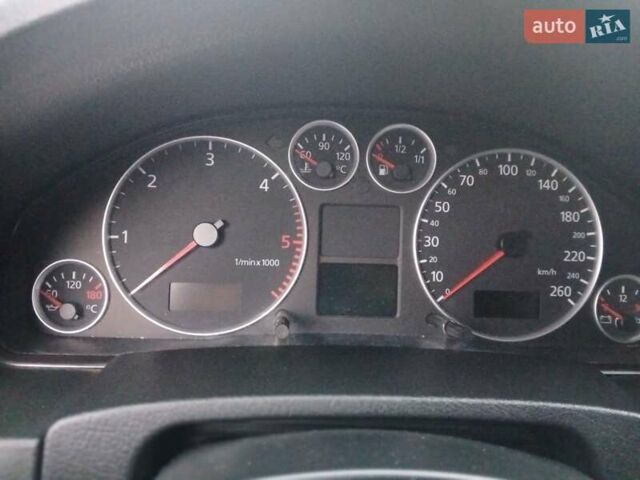 Серый Ауди А6, объемом двигателя 2.5 л и пробегом 400 тыс. км за 4500 $, фото 15 на Automoto.ua
