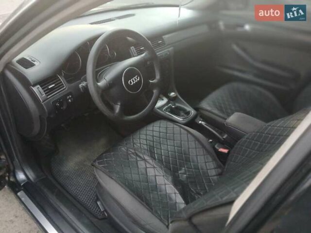 Серый Ауди А6, объемом двигателя 2.5 л и пробегом 400 тыс. км за 4500 $, фото 2 на Automoto.ua