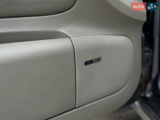 Серый Ауди А6, объемом двигателя 2.5 л и пробегом 330 тыс. км за 3950 $, фото 16 на Automoto.ua