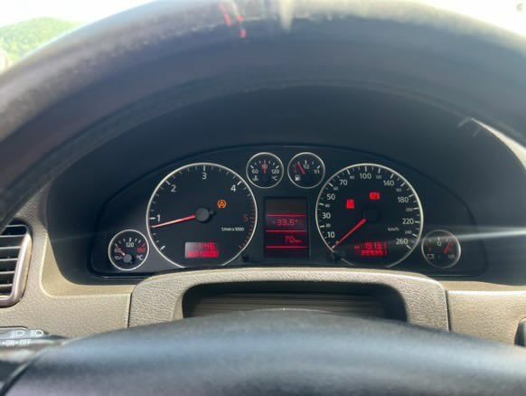 Серый Ауди А6, объемом двигателя 2.5 л и пробегом 3 тыс. км за 2200 $, фото 2 на Automoto.ua