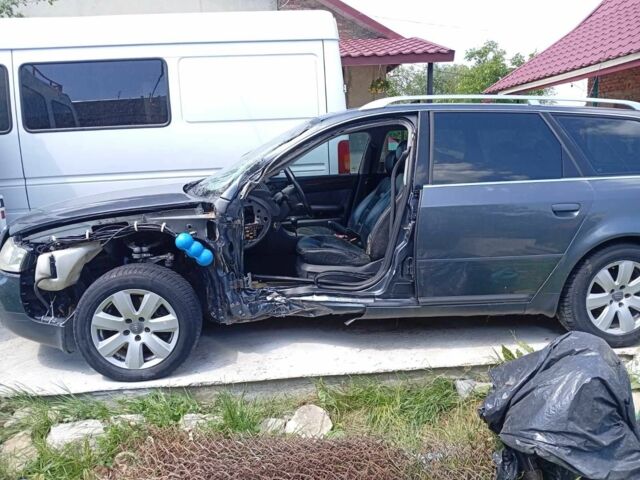 Ауді А6 2002 у Дрогобичі на Automoto.ua Сірий Ауді А6, об'ємом двигуна 2.5 л та пробігом 320 тис. км за 2800 $, фото 4 на Automoto.ua