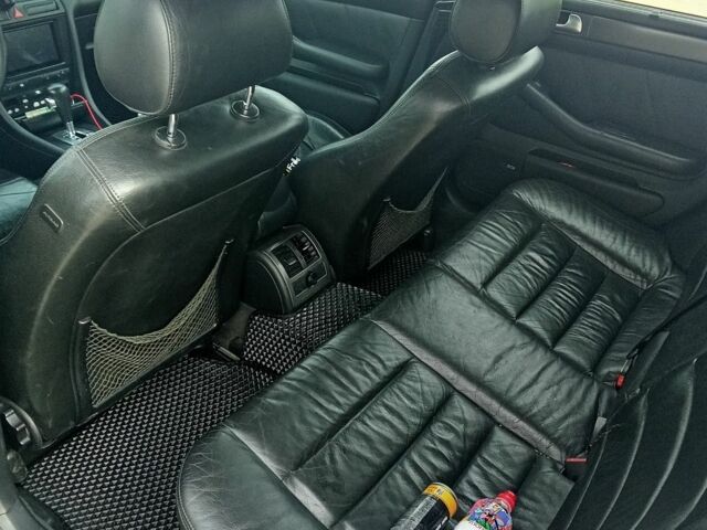 Сірий Ауді А6, об'ємом двигуна 2.5 л та пробігом 400 тис. км за 4000 $, фото 5 на Automoto.ua