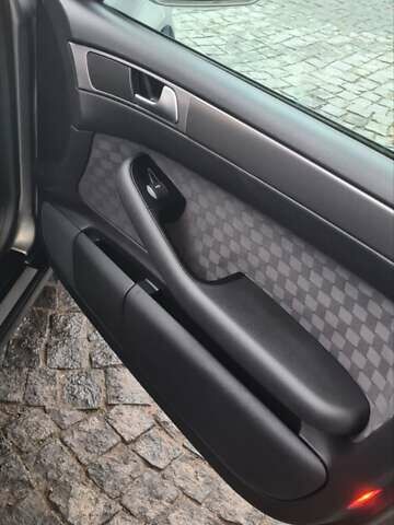 Сірий Ауді А6, об'ємом двигуна 2.5 л та пробігом 285 тис. км за 3750 $, фото 5 на Automoto.ua
