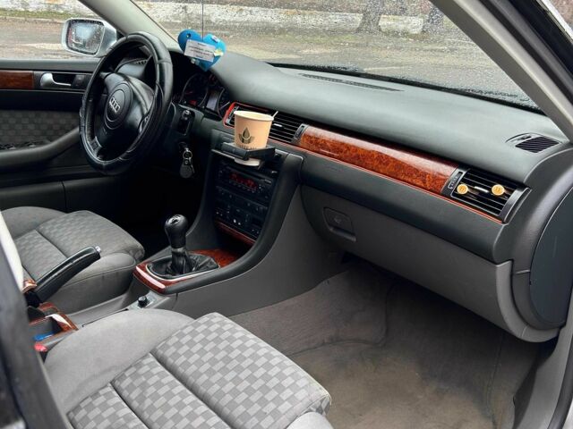 Сірий Ауді А6, об'ємом двигуна 1.8 л та пробігом 240 тис. км за 3000 $, фото 10 на Automoto.ua