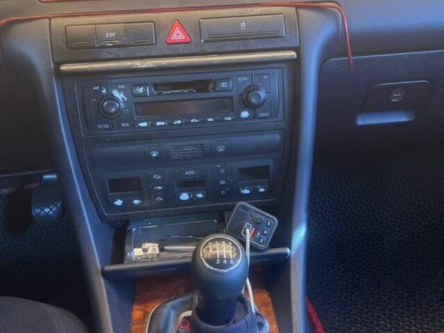Ауди А6 2002 в Маневичах на Automoto.ua Серый Ауди А6, объемом двигателя 2.5 л и пробегом 290 тыс. км за 3300 $, фото 7 на Automoto.ua