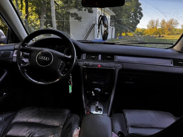 Серый Ауди А6, объемом двигателя 2.5 л и пробегом 360 тыс. км за 4200 $, фото 5 на Automoto.ua