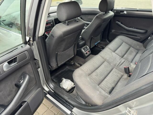 Сірий Ауді А6, об'ємом двигуна 1.9 л та пробігом 378 тис. км за 2450 $, фото 13 на Automoto.ua